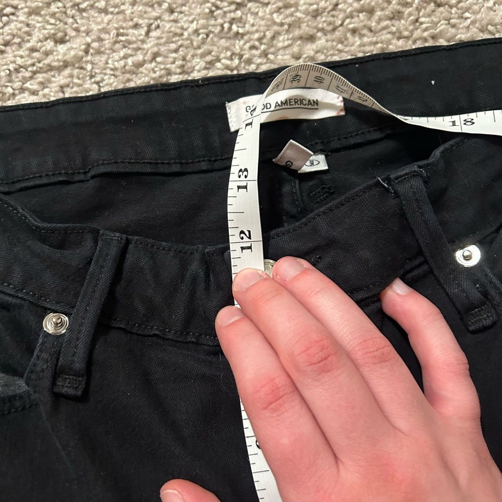 Good American Black Skinny Jeans with Silver Eyelet Lace-Up Detail - Picture 6 of 7